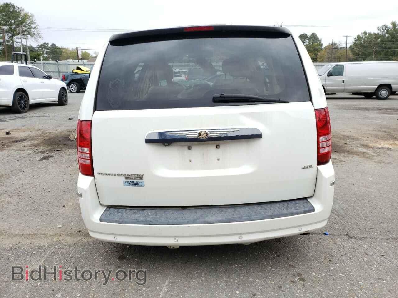 2008 CHRYSLER MINIVAN - VIN: 2A8HR64X08R688420 - Фото 6