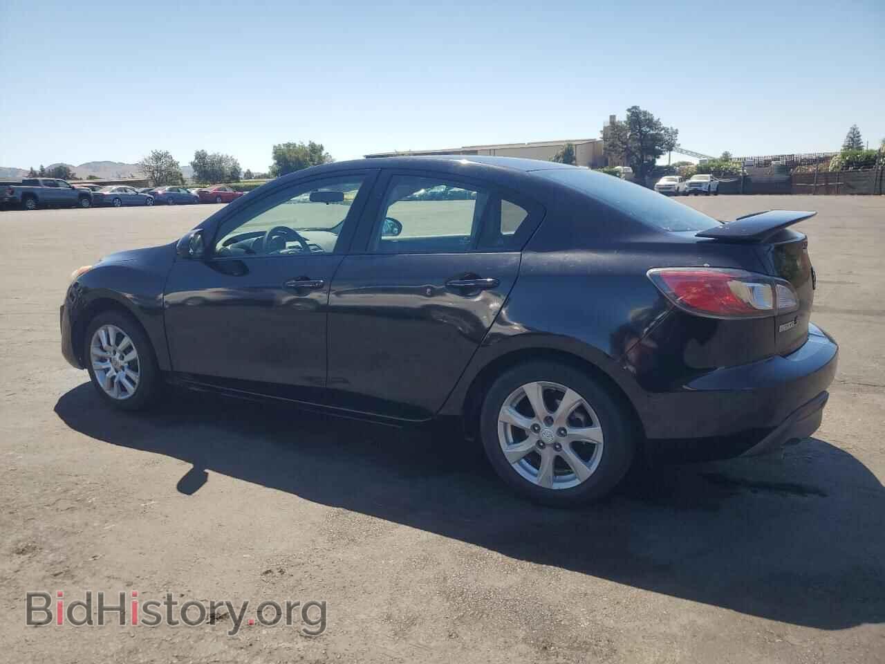 2011 MAZDA 3 - VIN: JM1BL1UF8B1495517 - Photo 2