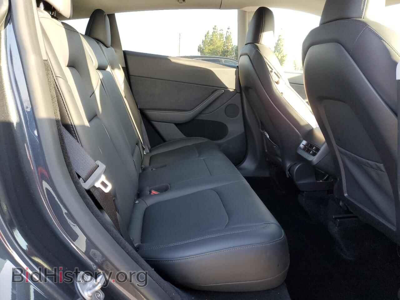 2024 TESLA MODEL Y - VIN: 7SAYGDEE1RA237377 - Фото 10