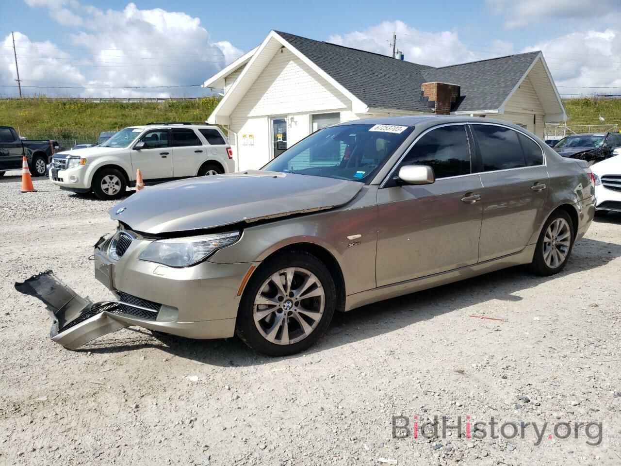 Photo WBANV93549C131718 - BMW 5 SERIES 2009