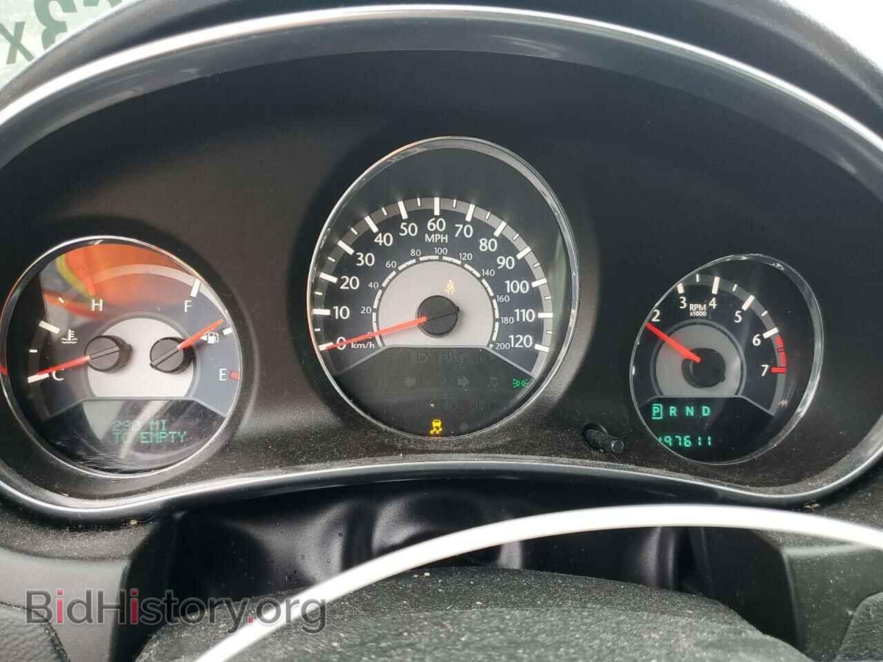 2014 CHRYSLER 200 - VIN: 1C3CCBBB0EN127554 - Фото 9