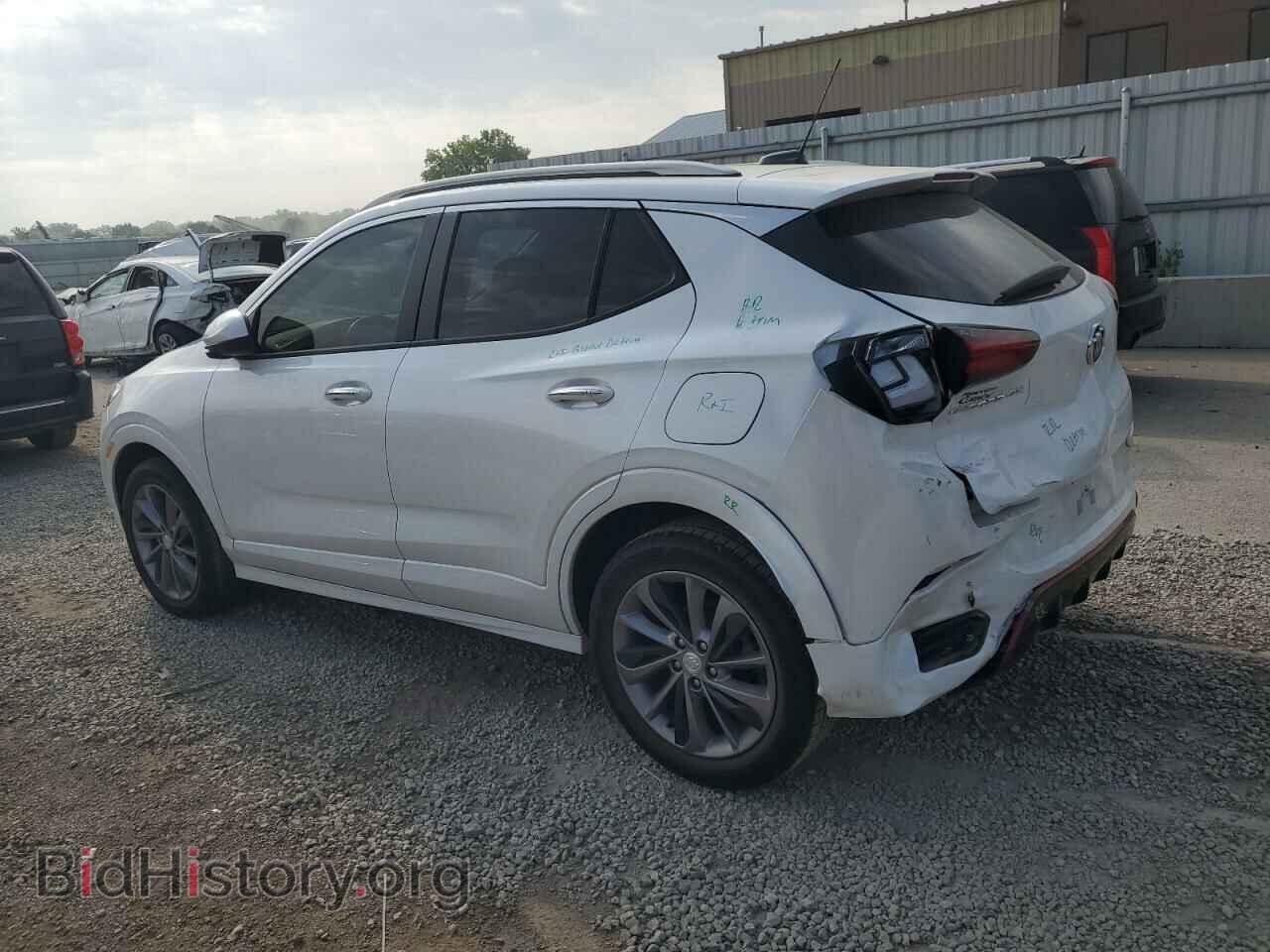2020 BUICK ENCORE - VIN: KL4MMBS21LB114785 - Фото 2
