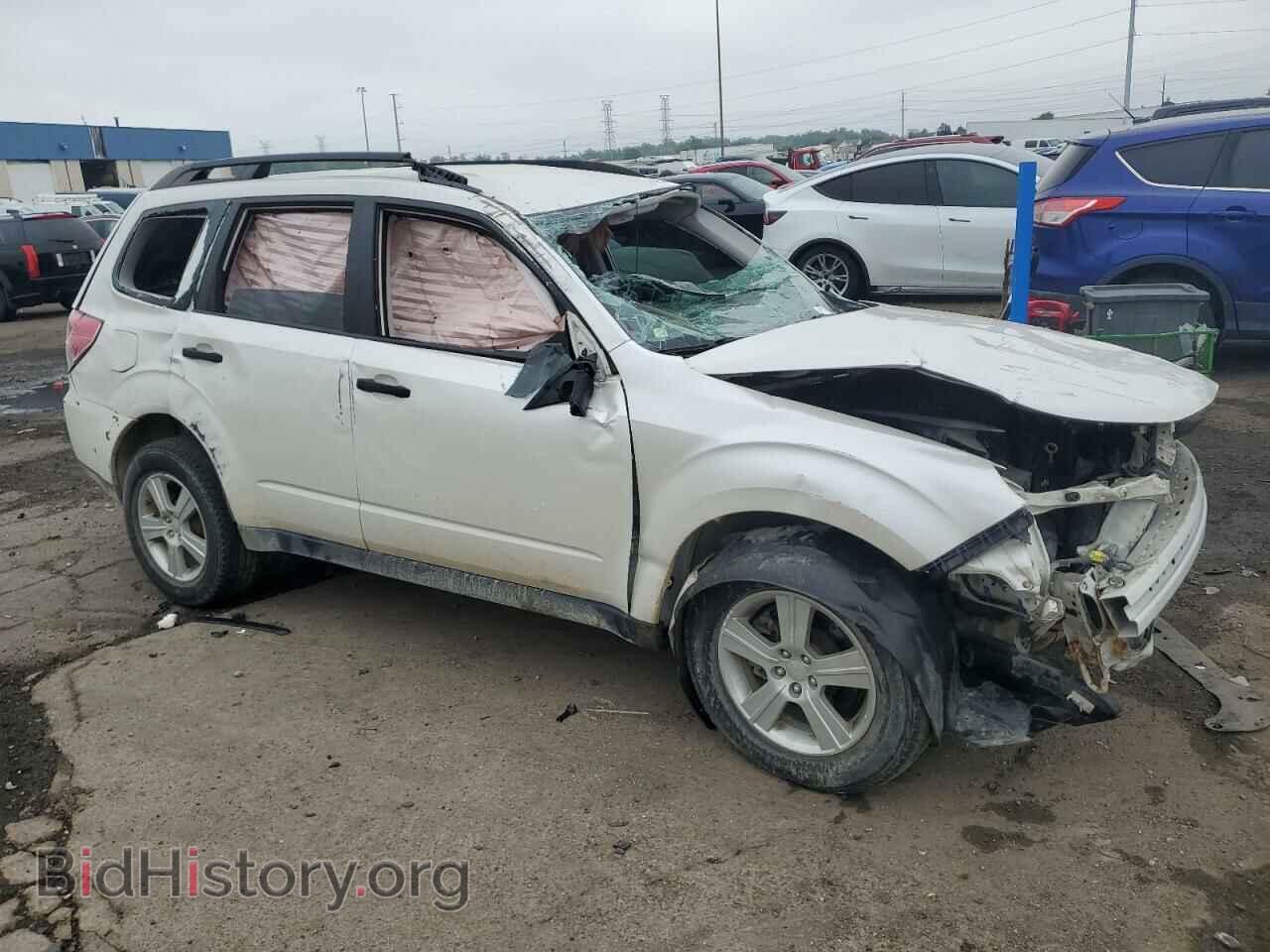 2011 SUBARU FORESTER - VIN: JF2SHBBC2BH720703 - Фото 4