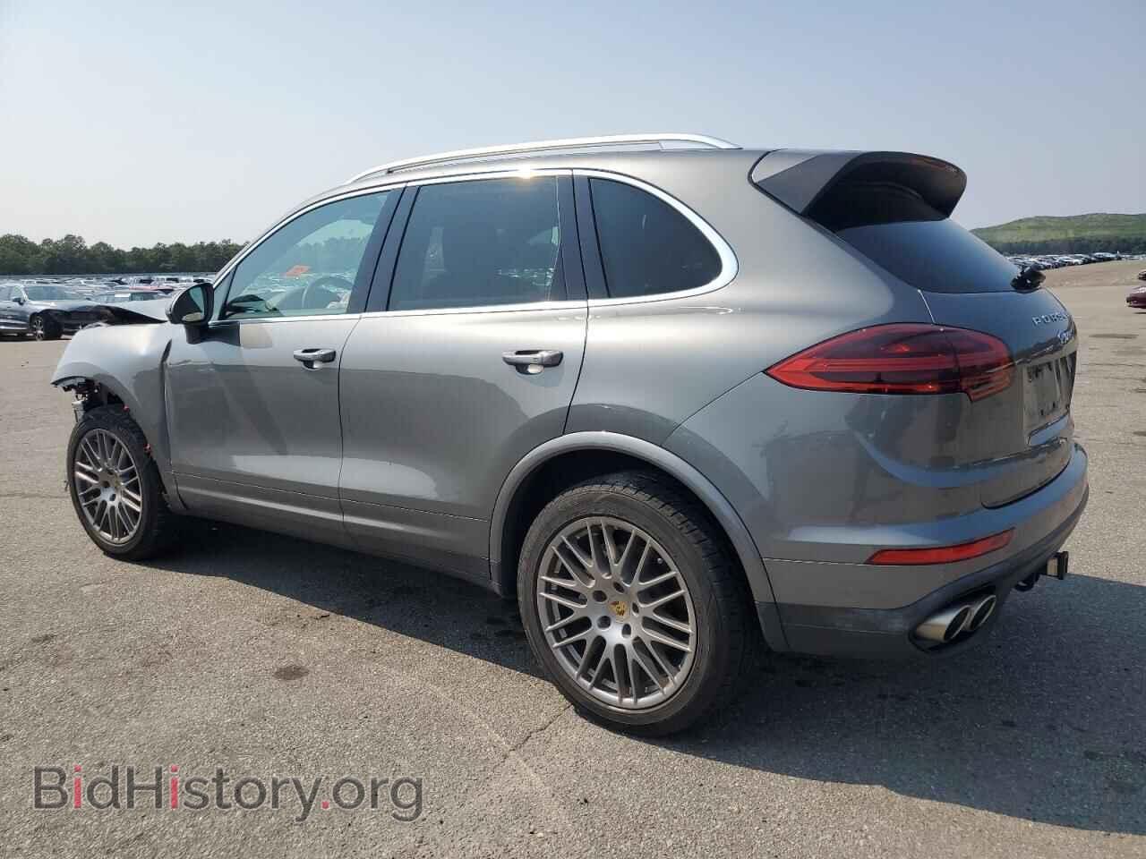 2017 PORSCHE CAYENNE - VIN: WP1AB2A28HLA53273 - Фото 2