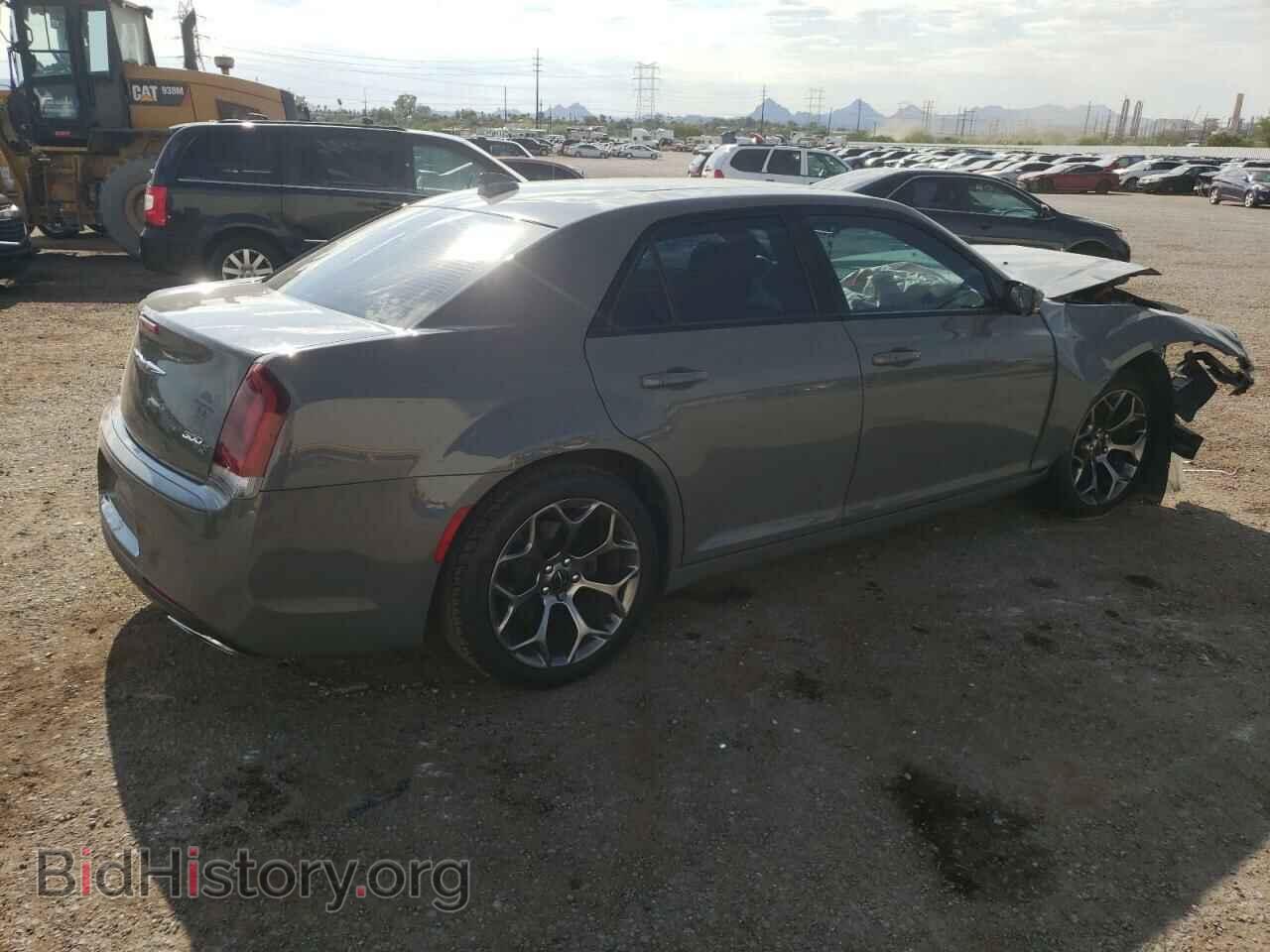 2017 CHRYSLER 300 - VIN: 2C3CCABG6HH531137 - Фото 3