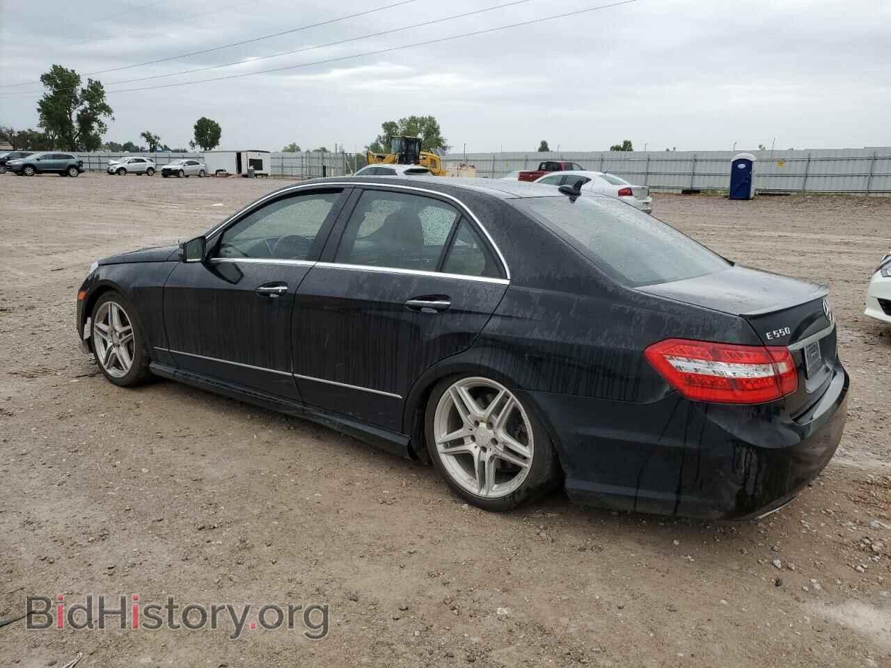 2011 MERCEDES-BENZ E-CLASS - VIN: WDDHF7CB7BA418050 - Фото 2