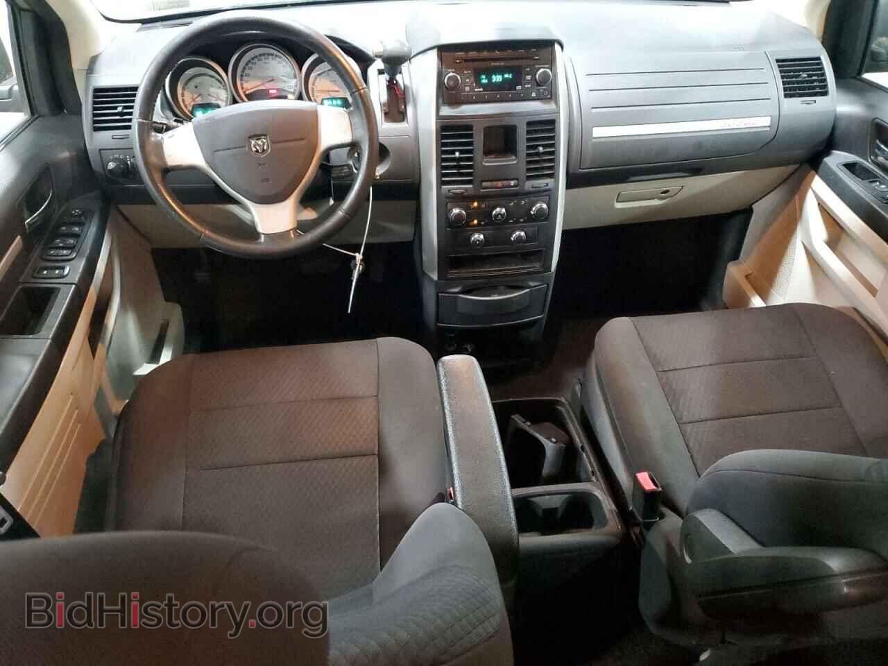 2010 DODGE CARAVAN - VIN: 2D4RN3D15AR349713 - Фото 8