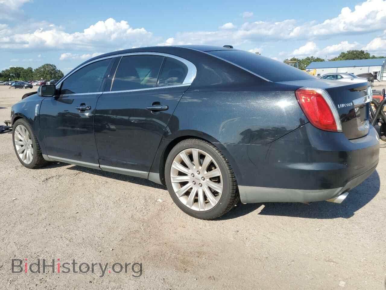 2011 LINCOLN MKS - VIN: 1LNHL9DRXBG611652 - Фото 2