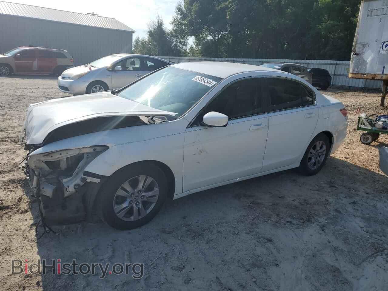 Photo 1HGCP2F61CA196658 - HONDA ACCORD 2012