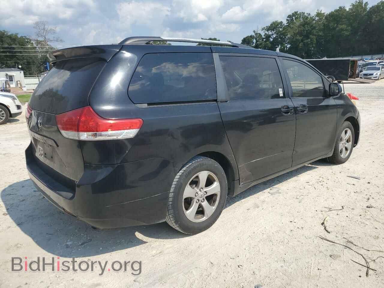 2011 TOYOTA All Models - VIN: 5TDKK3DC4BS022608 - Photo 3