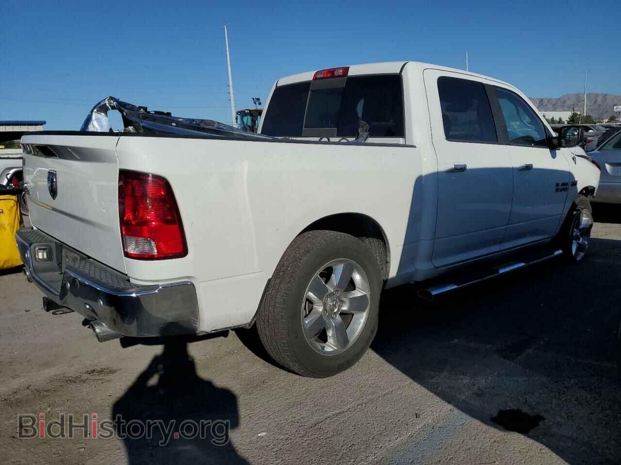 2016 RAM 1500 - VIN: 3C6RR6LT5GG376504 - Фото 3