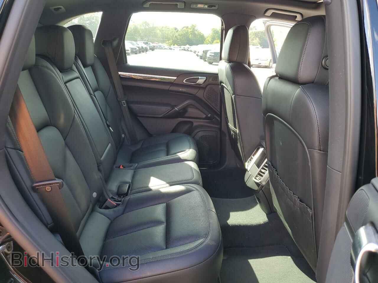 2016 PORSCHE CAYENNE - VIN: WP1AA2A22GLA02207 - Photo 10