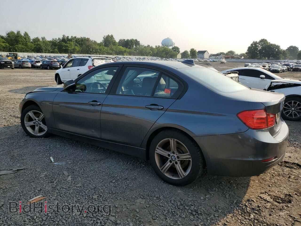 2013 BMW 3 SERIES - VIN: WBA3B5G52DNS04522 - Фото 2