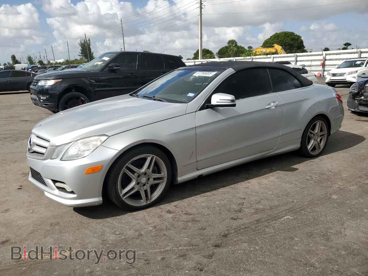 Photo WDDKK7CF2BF065868 - MERCEDES-BENZ E-CLASS 2011