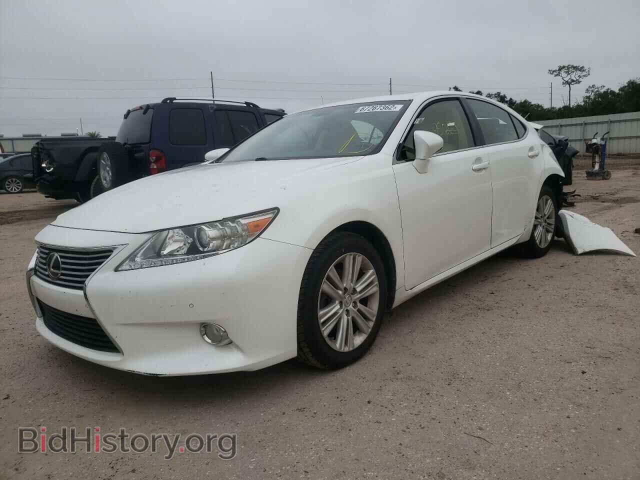 Фотография JTHBK1GG3F2175205 - LEXUS ES350 2015
