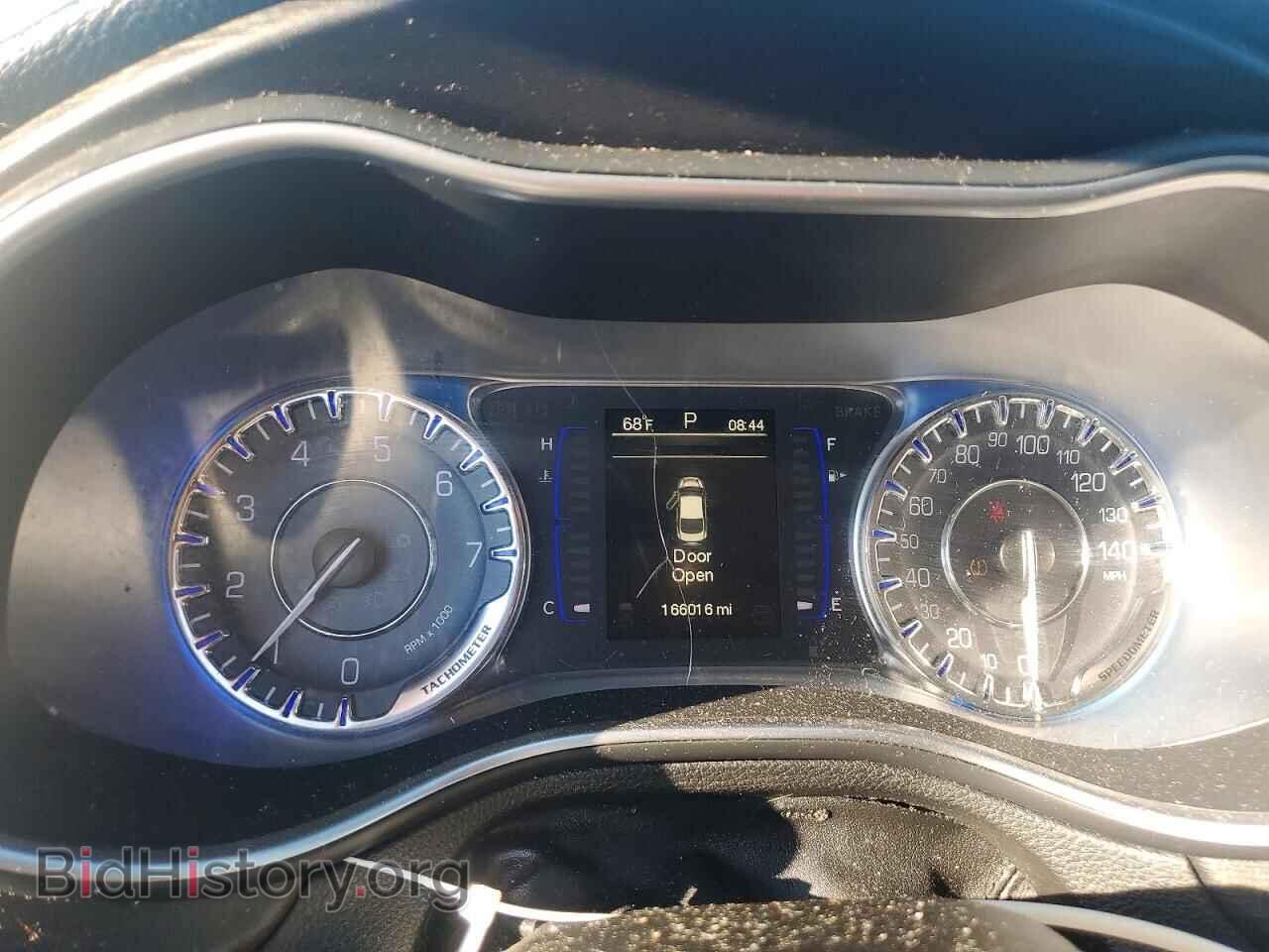 2015 CHRYSLER 200 - VIN: 1C3CCCAB1FN590411 - Фото 9