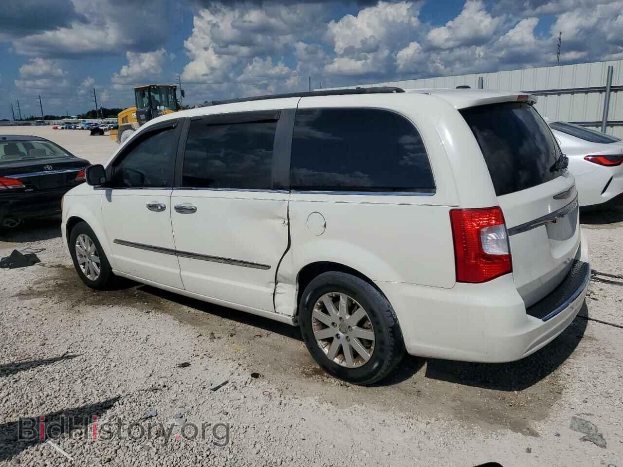 2013 CHRYSLER MINIVAN - VIN: 2C4RC1BG2DR737422 - Photo 2