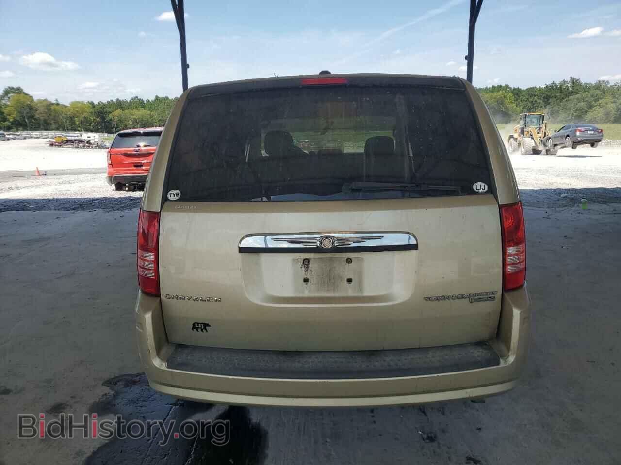 2010 CHRYSLER MINIVAN - VIN: 2A4RR2D12AR376406 - Фото 6