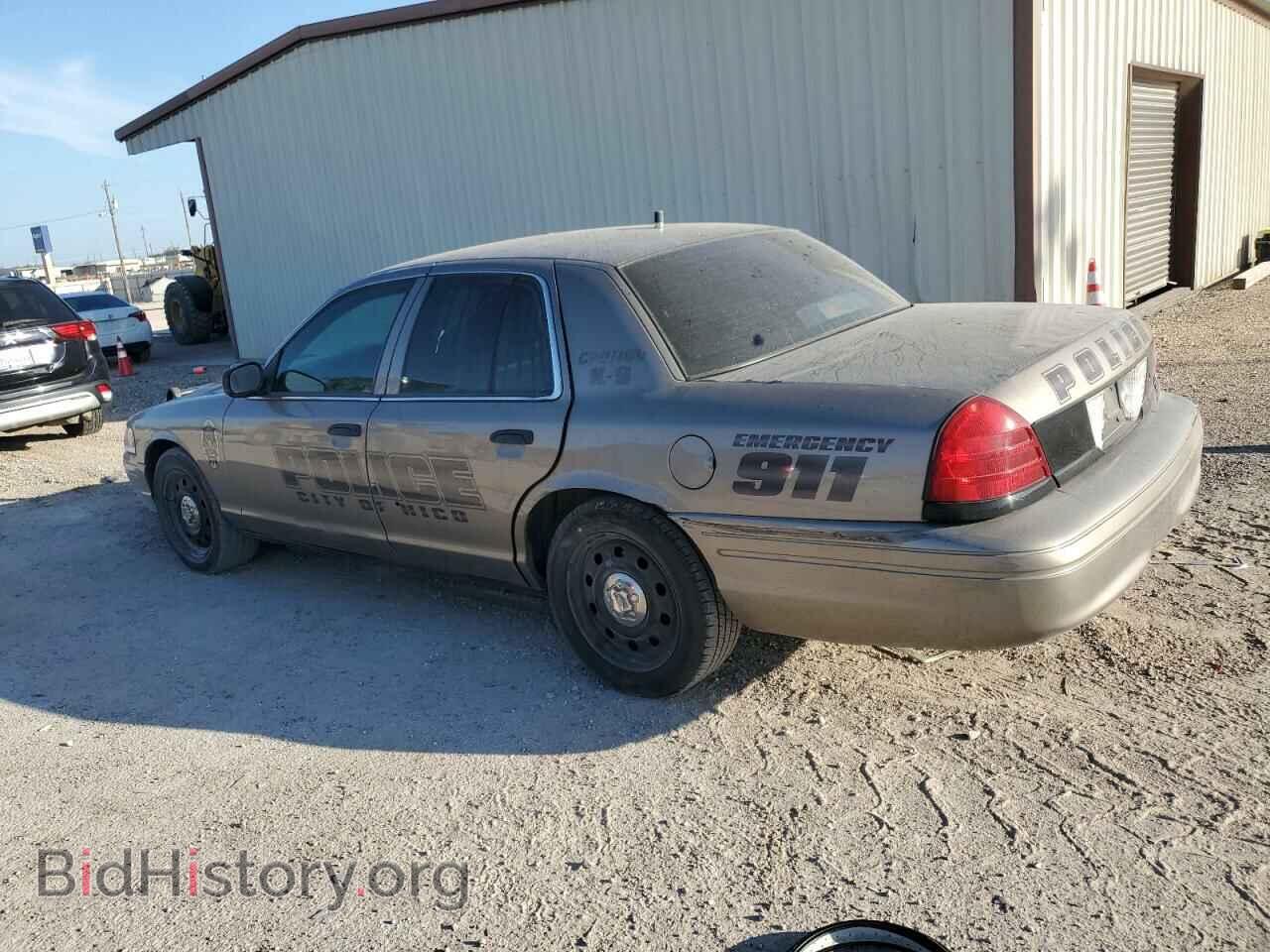 2011 FORD CROWN VIC - VIN: 2FABP7BV9BX152827 - Фото 2