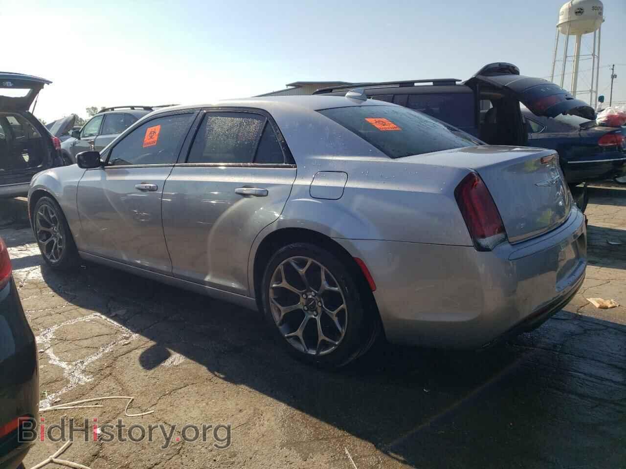 2017 CHRYSLER 300 - VIN: 2C3CCABGXHH508220 - Фото 2