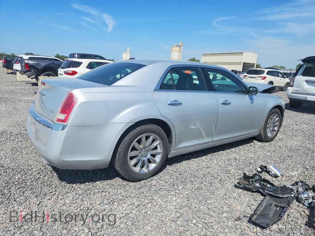 2012 CHRYSLER 300 - VIN: 2C3CCACG5CH266041 - Photo 3
