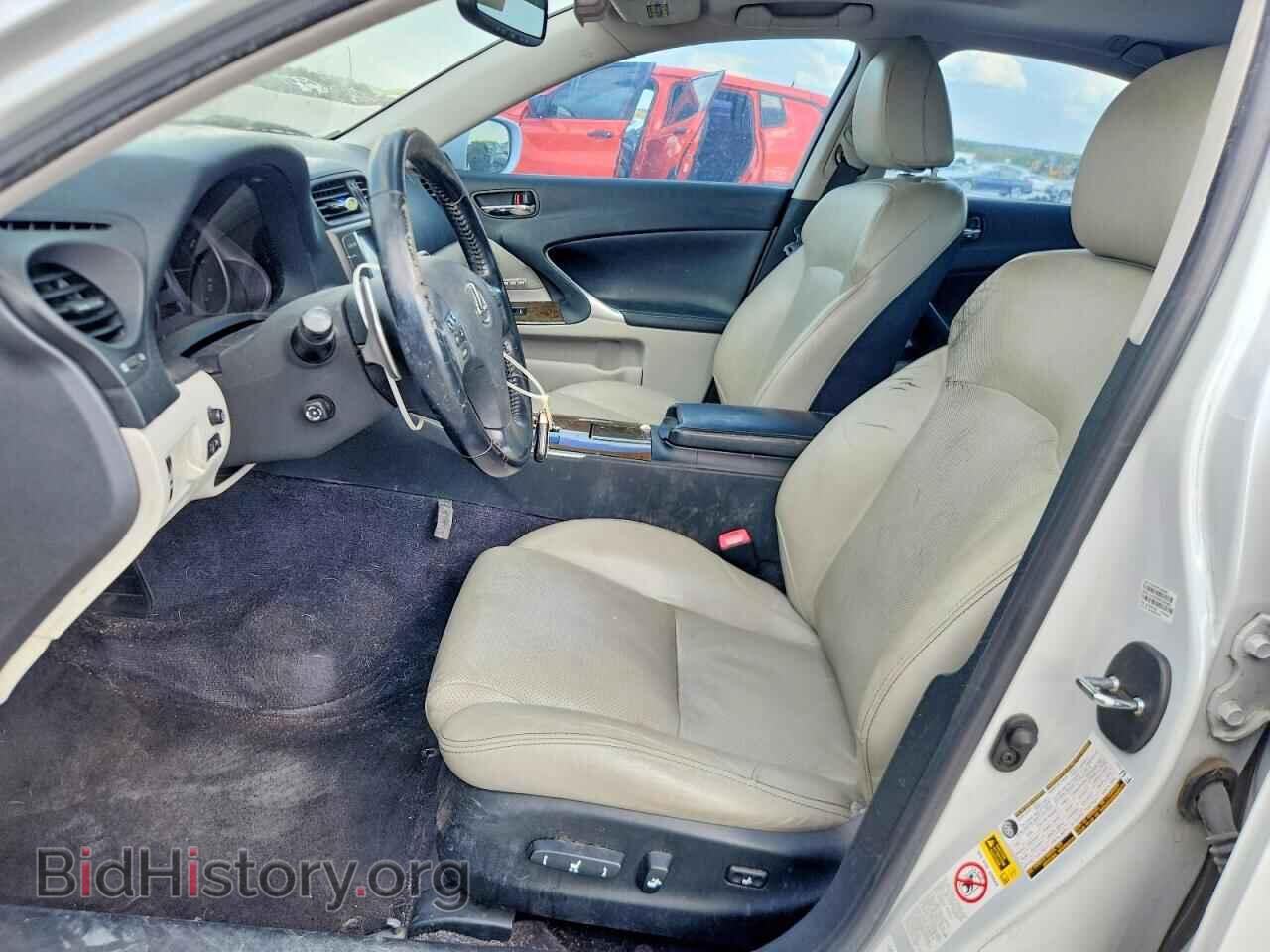 2010 LEXUS IS - VIN: JTHCF5C2XA2032657 - Photo 7