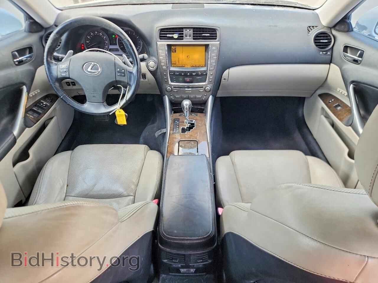 2010 LEXUS IS - VIN: JTHCF5C2XA2032657 - Photo 8