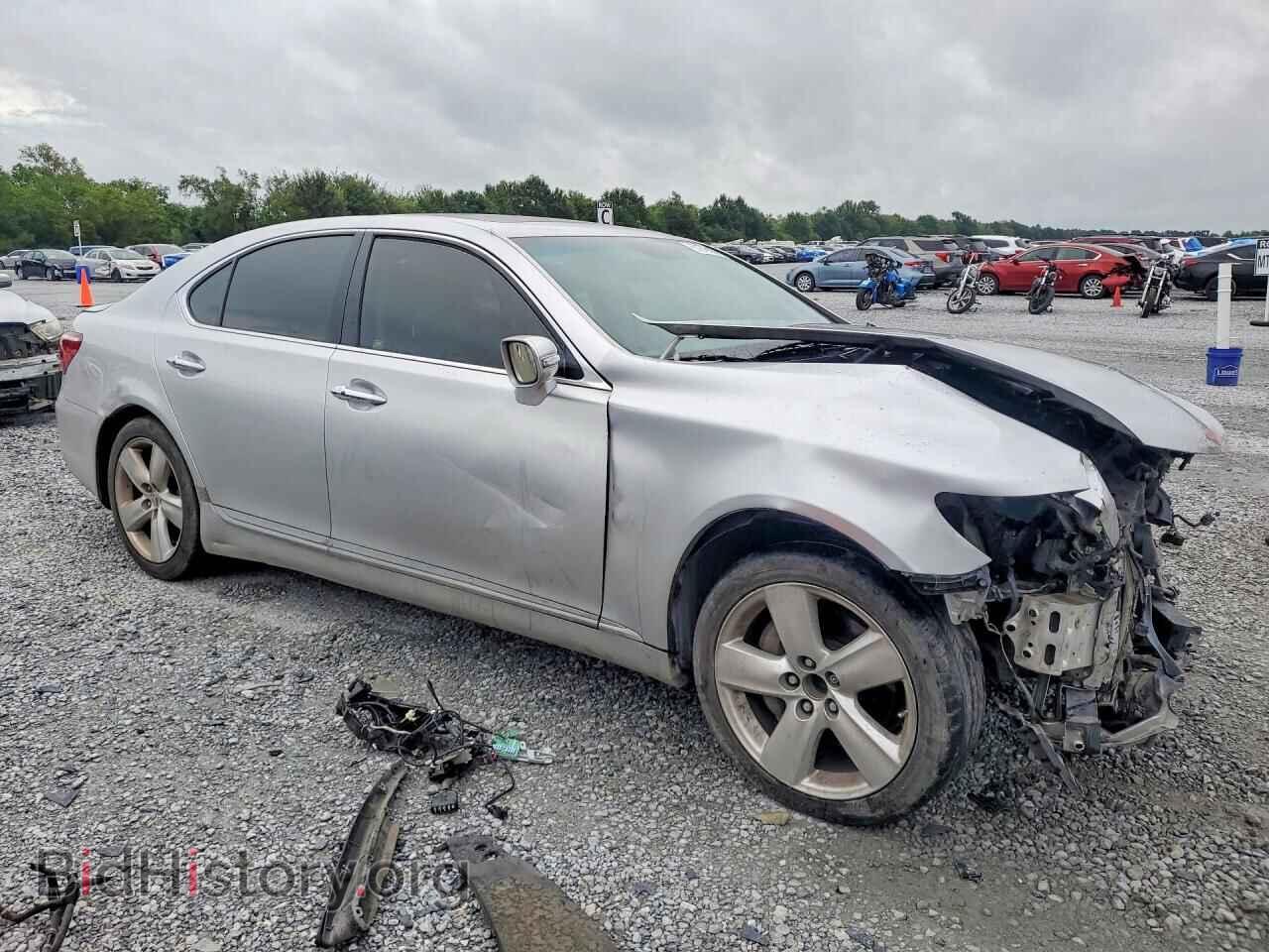2011 LEXUS LS460 - VIN: JTHBL5EF7B5103088 - Photo 4