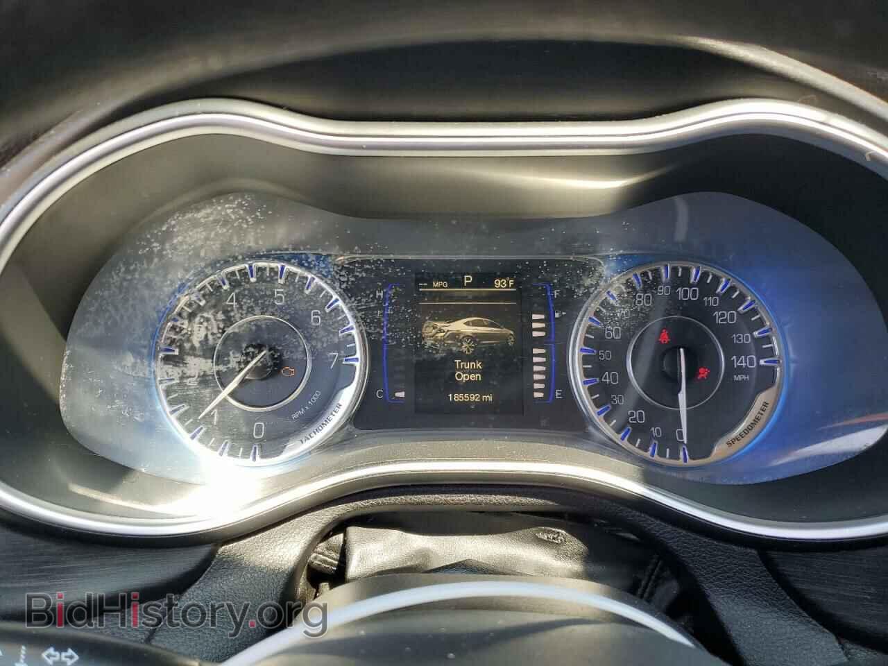 2015 CHRYSLER 200 - VIN: 1C3CCCAB0FN577357 - Фото 9