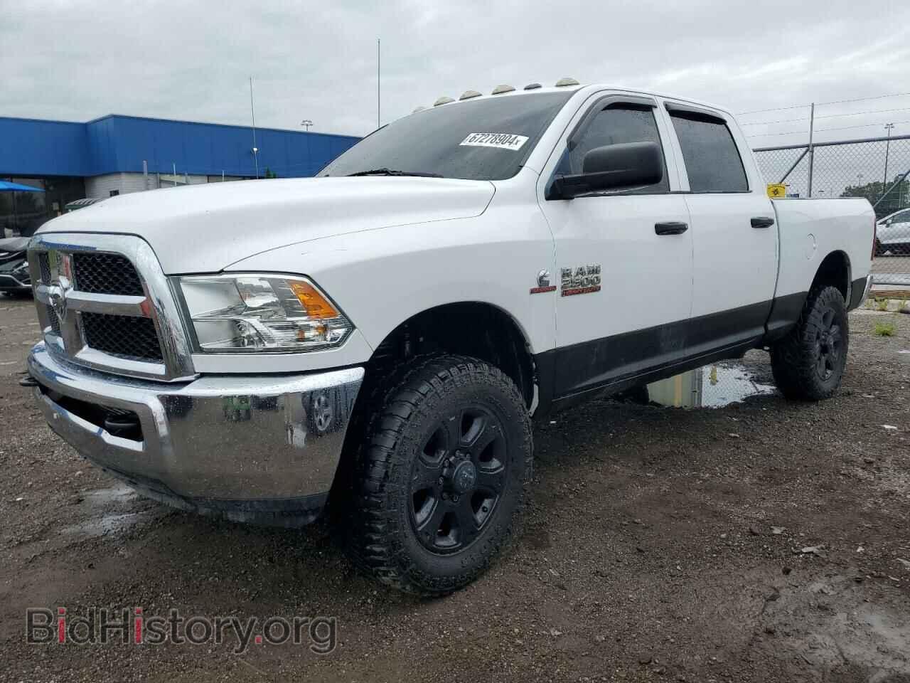 Photo 3C6UR5CL9HG554372 - RAM All Models 2017