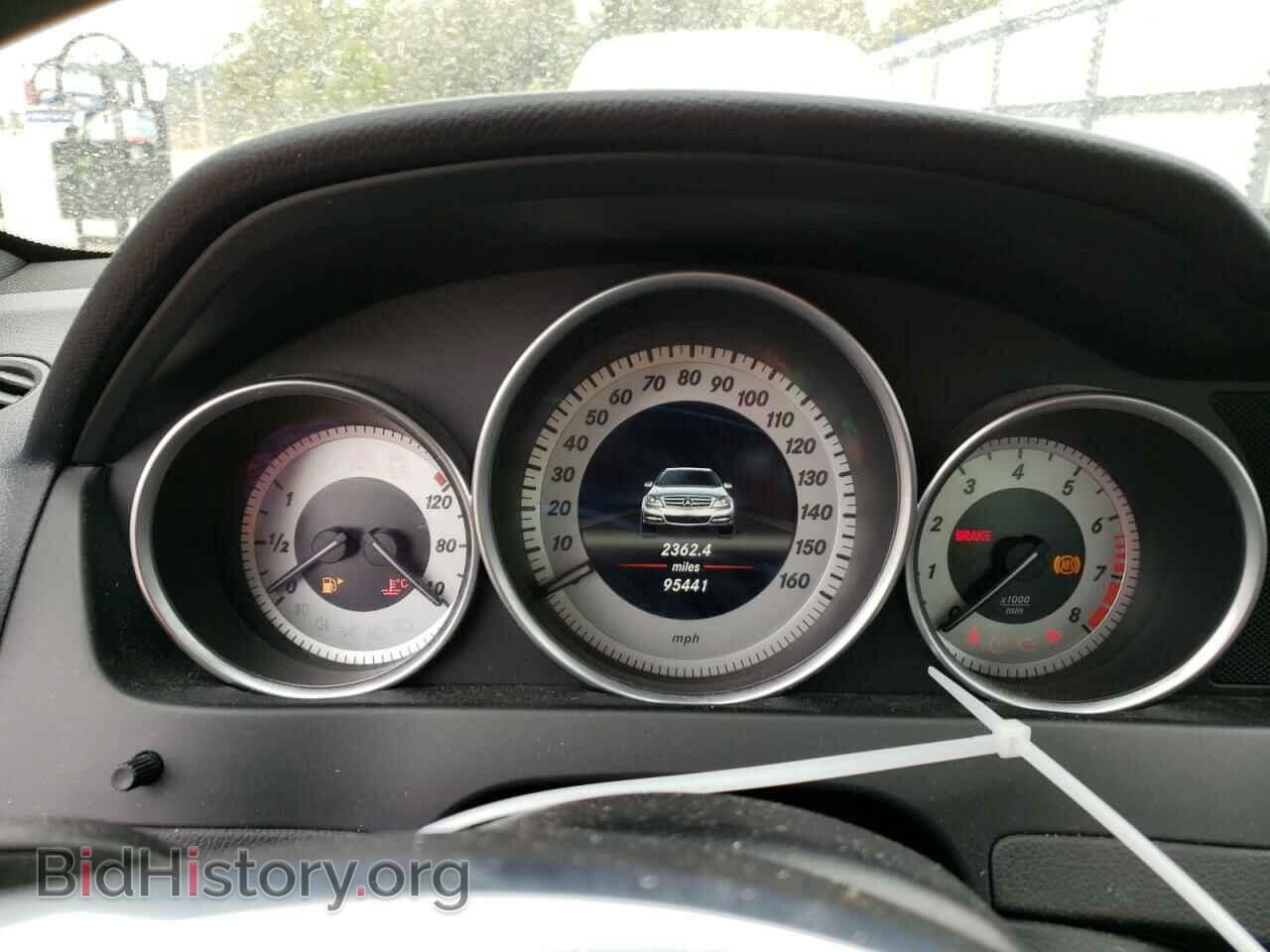2013 MERCEDES-BENZ C-CLASS - VIN: WDDGF8AB2DA775000 - Фото 9