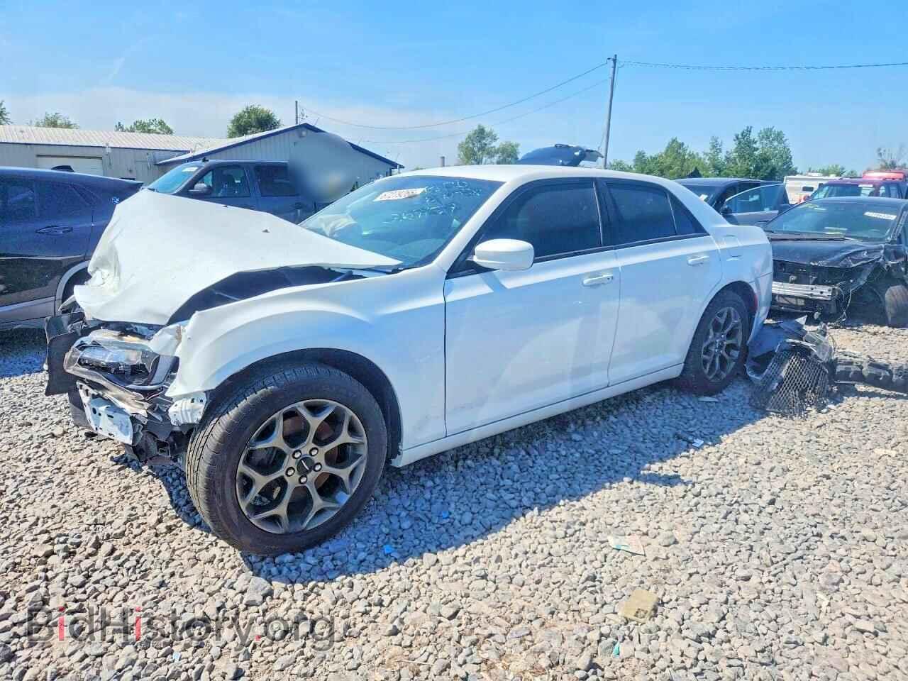 Фотография 2C3CCAGG0JH269159 - CHRYSLER 300 2018