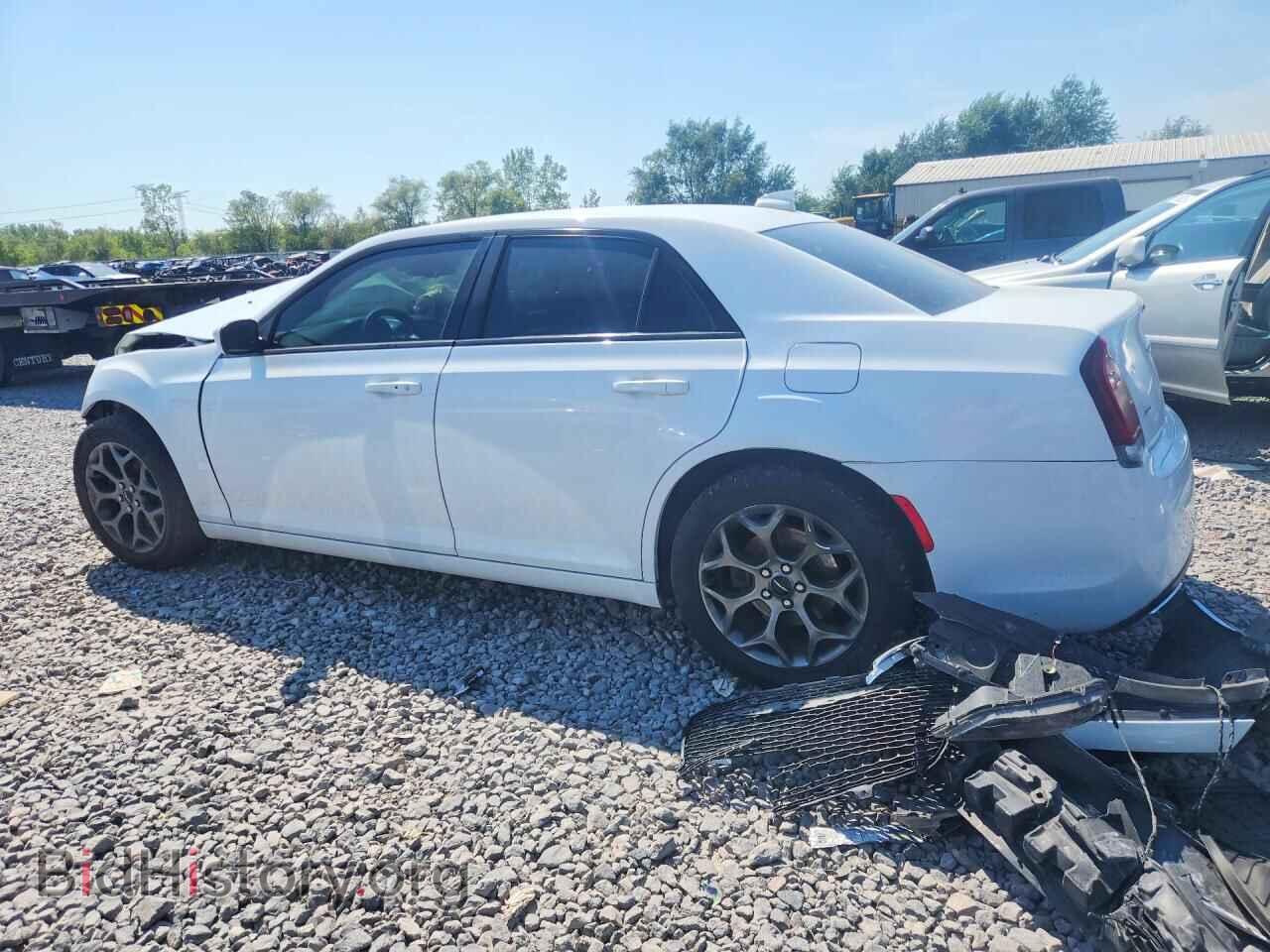 2018 CHRYSLER 300 - VIN: 2C3CCAGG0JH269159 - Photo 2