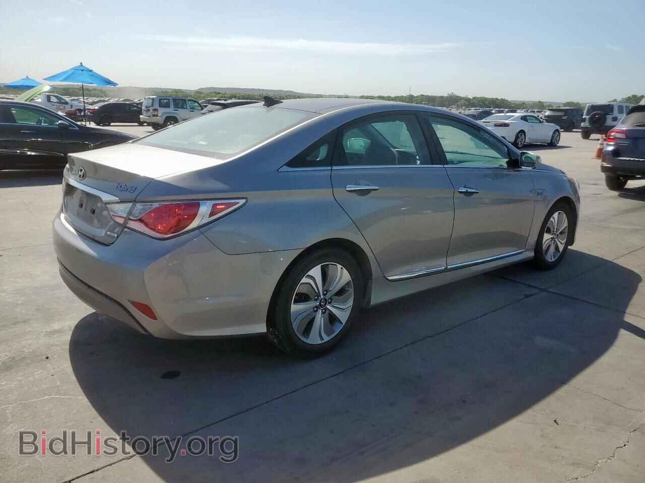 2014 HYUNDAI SONATA - VIN: KMHEC4A4XEA109746 - Фото 3