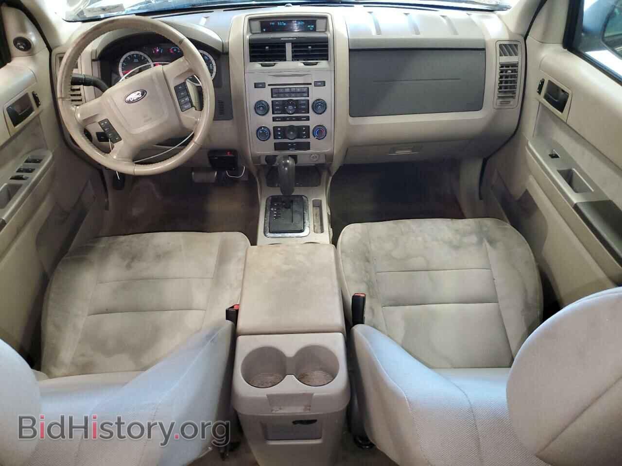 2011 FORD ESCAPE - VIN: 1FMCU9DG1BKB11284 - Фото 8