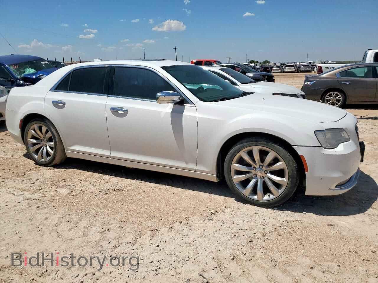 2017 CHRYSLER 300 - VIN: 2C3CCAEG2HH668975 - Фото 4
