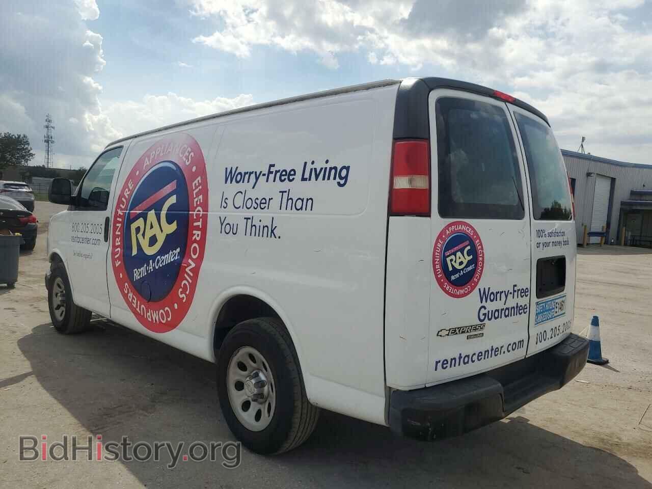 2014 CHEVROLET EXPRESS - VIN: 1GCSGAFX4E1114275 - Фото 2