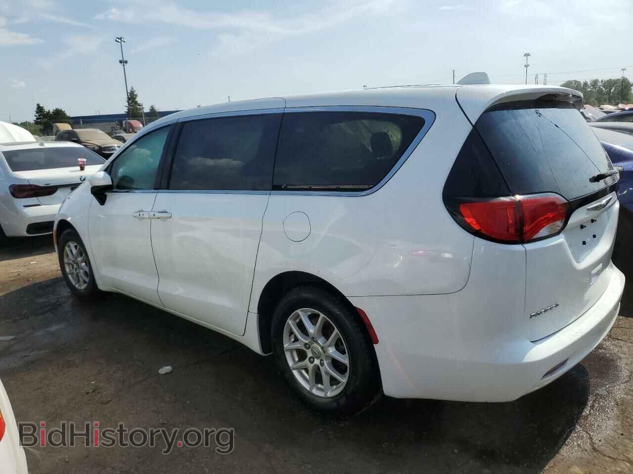 2017 CHRYSLER PACIFICA - VIN: 2C4RC1DG8HR577999 - Photo 2