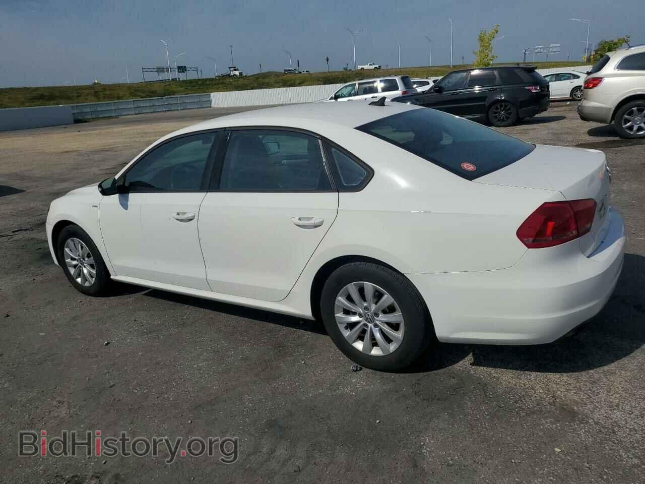 2015 VOLKSWAGEN PASSAT - VIN: 1VWAT7A36FC040097 - Фото 2
