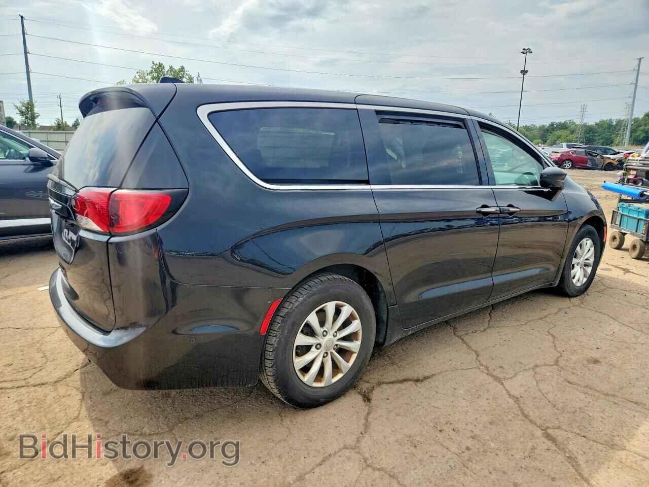 2019 CHRYSLER PACIFICA - VIN: 2C4RC1FG0KR559534 - Photo 3