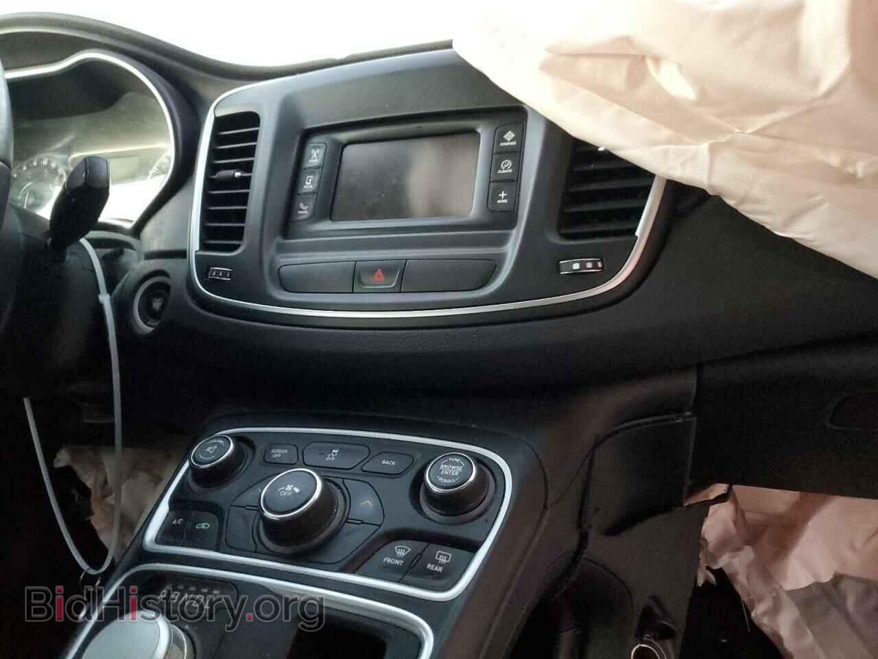 2015 CHRYSLER 200 - VIN: 1C3CCCAB2FN562732 - Photo 9