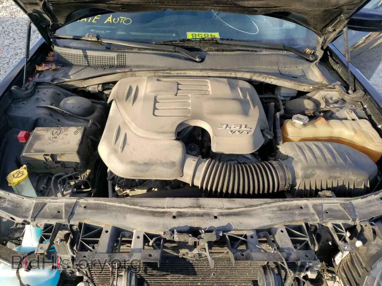 2014 CHRYSLER 300 - VIN: 2C3CCAGGXEH352913 - Фото 11