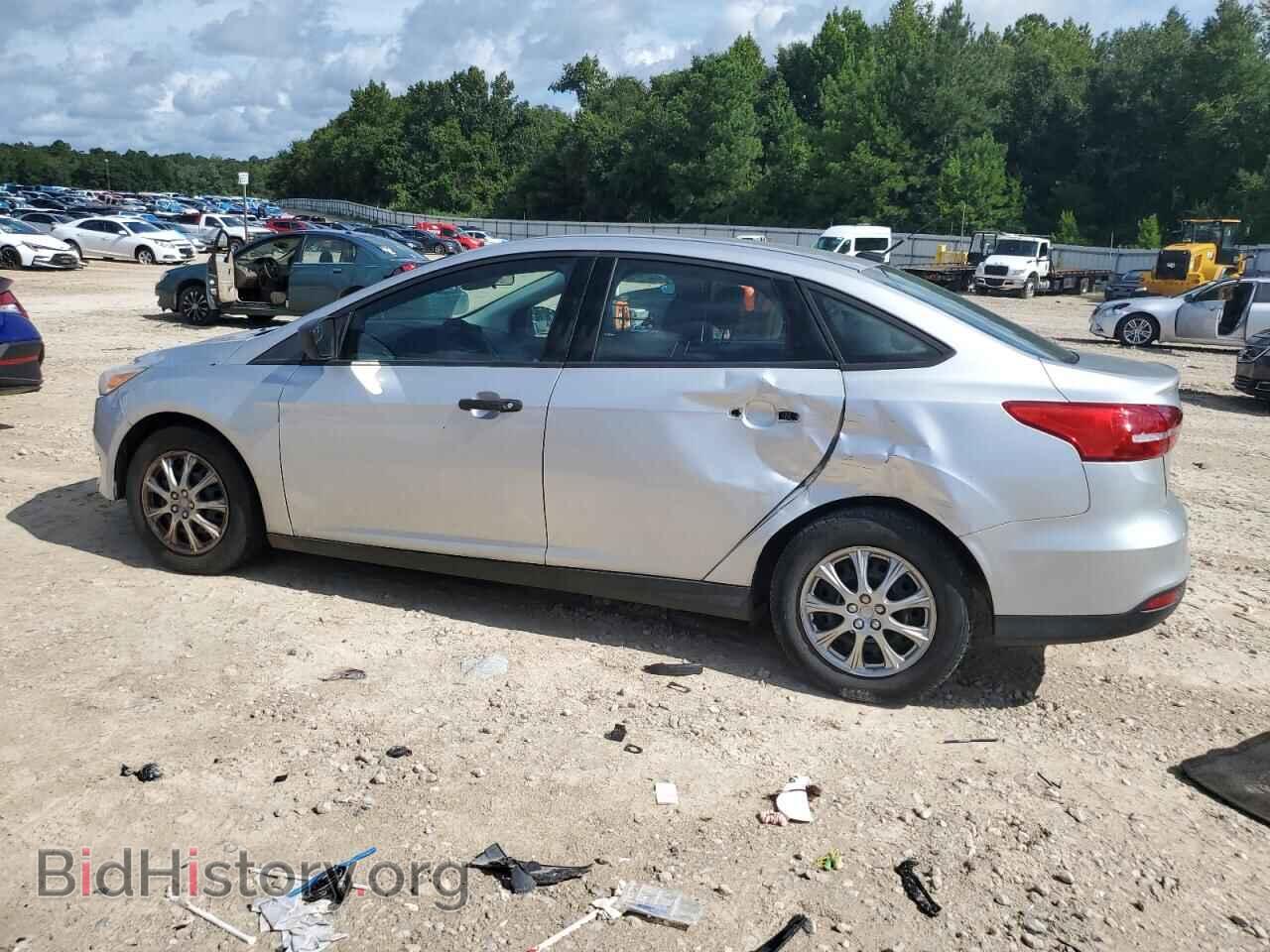 2017 FORD FOCUS - VIN: 1FADP3E21HL302180 - Фото 2