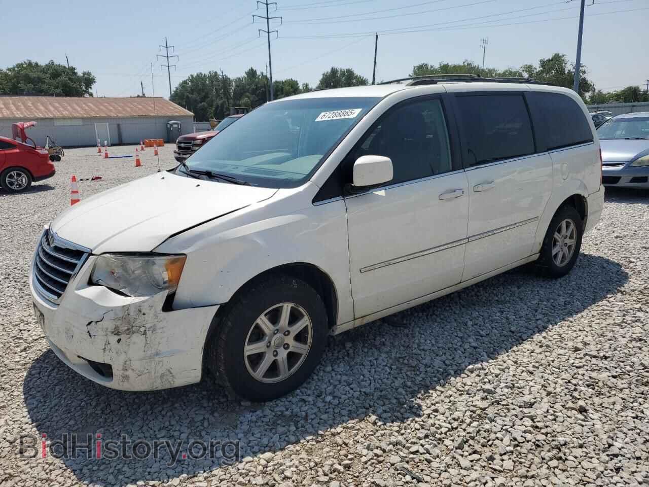 Photo 2A4RR5D19AR129028 - CHRYSLER MINIVAN 2010
