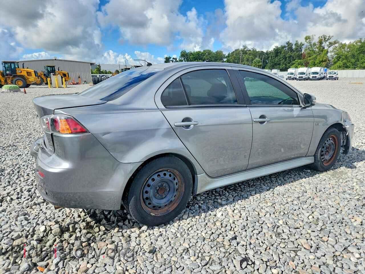 2015 MITSUBISHI LANCER - VIN: JA32U2FU8FU013162 - Фото 3