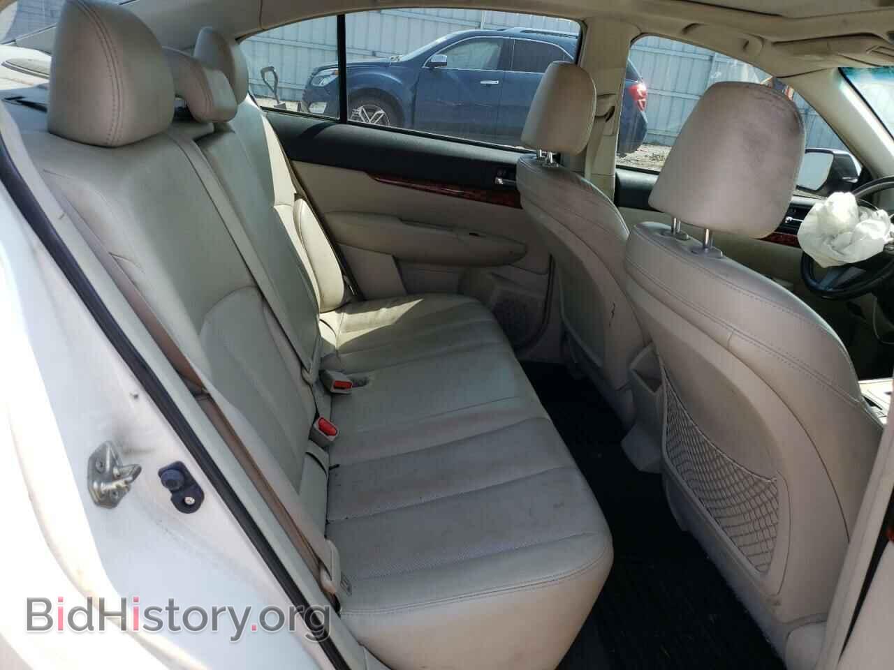 2011 SUBARU LEGACY - VIN: 4S3BMDL64B2250322 - Фото 10