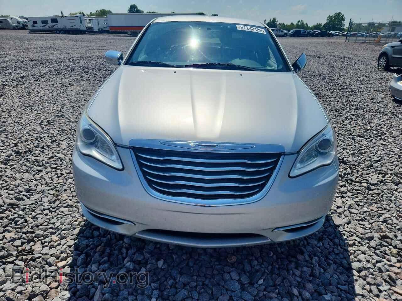 2012 CHRYSLER 200 - VIN: 1C3CCBCB0CN306723 - Photo 5