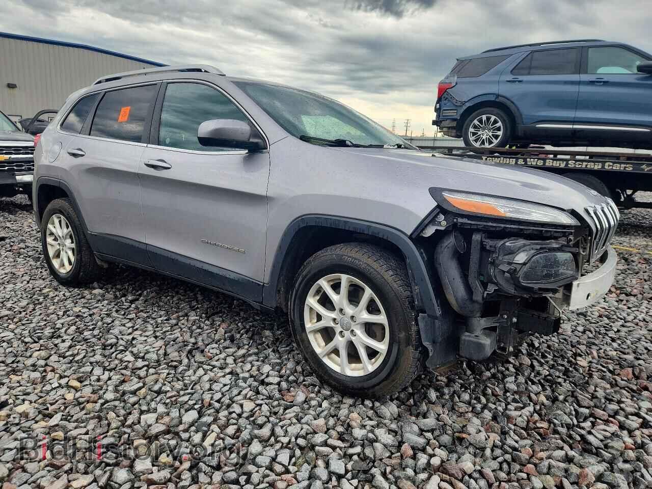 2018 JEEP CHEROKEE - VIN: 1C4PJMLX3JD555532 - Photo 4