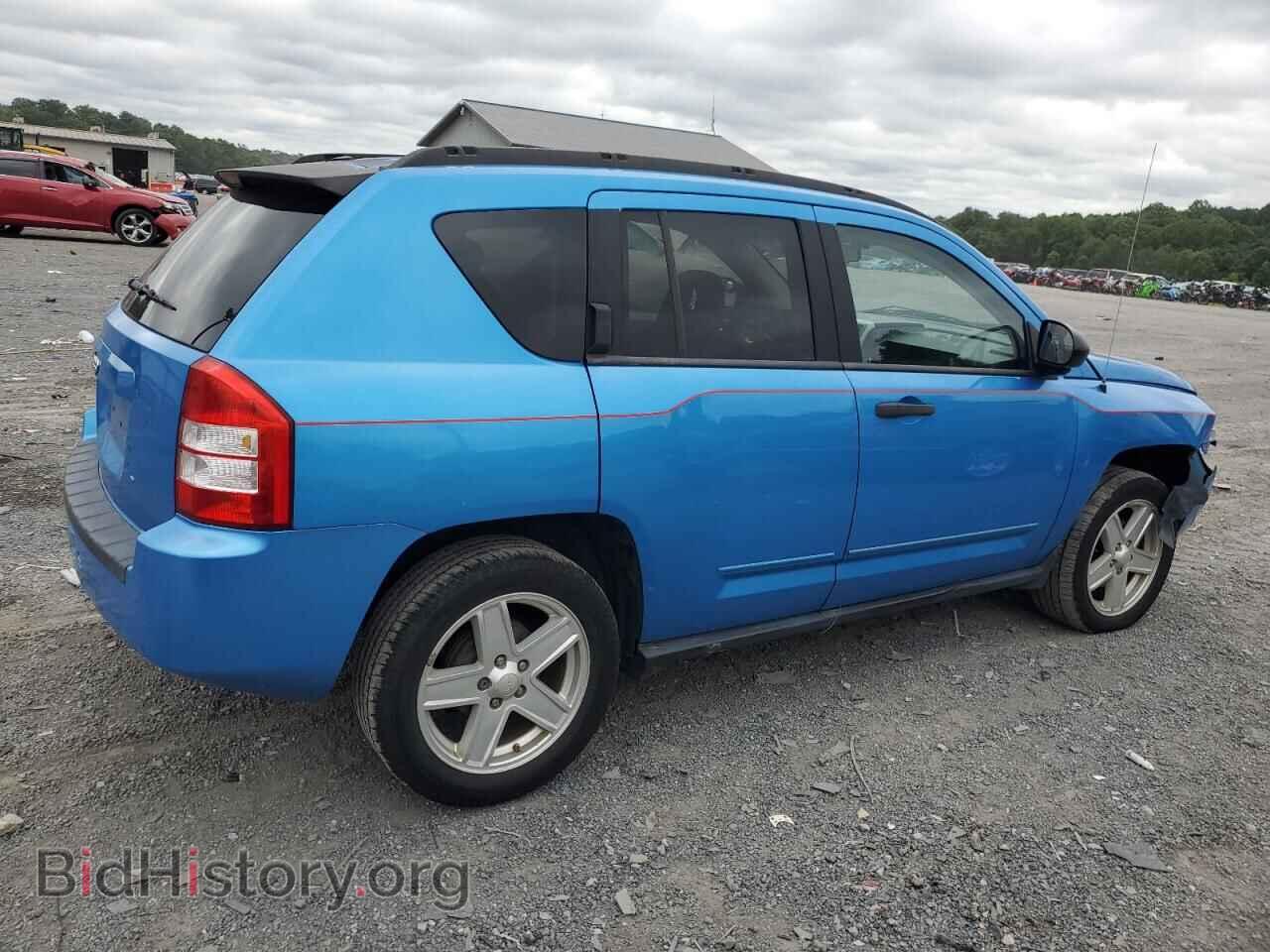 2008 JEEP COMPASS - VIN: 1J8FT470X8D729747 - Фото 3