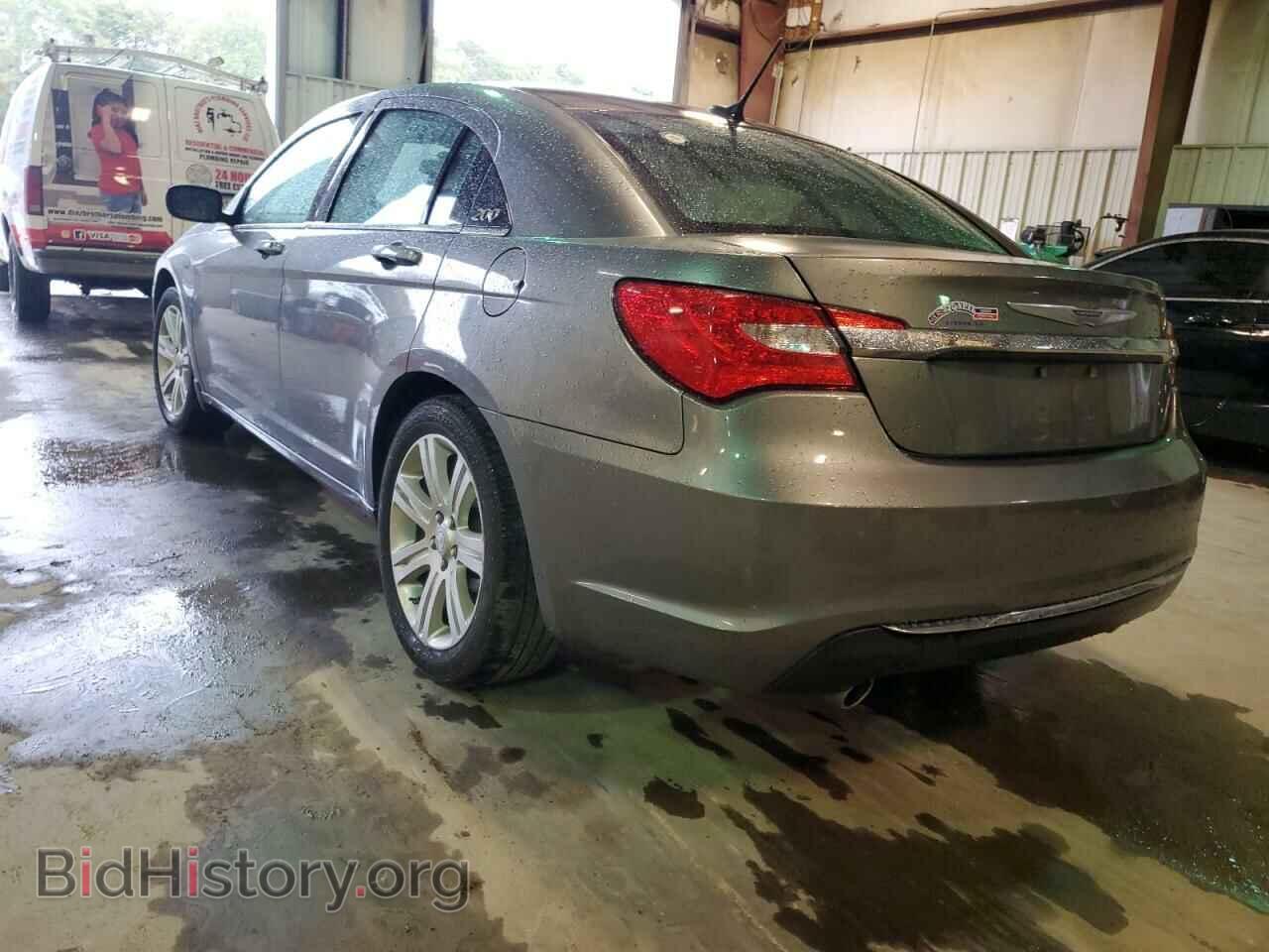 2012 CHRYSLER 200 - VIN: 1C3CCBBG0CN250490 - Фото 2